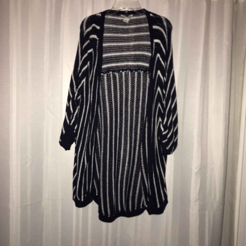 AE slouchy cardigan